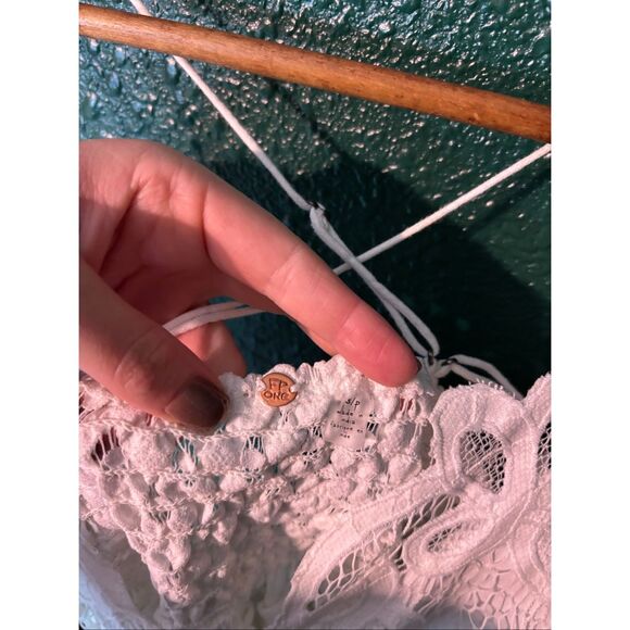 Free People Intimately Adella Cami Tank Top White Ruffle Sz Small - Picture 2 of 4